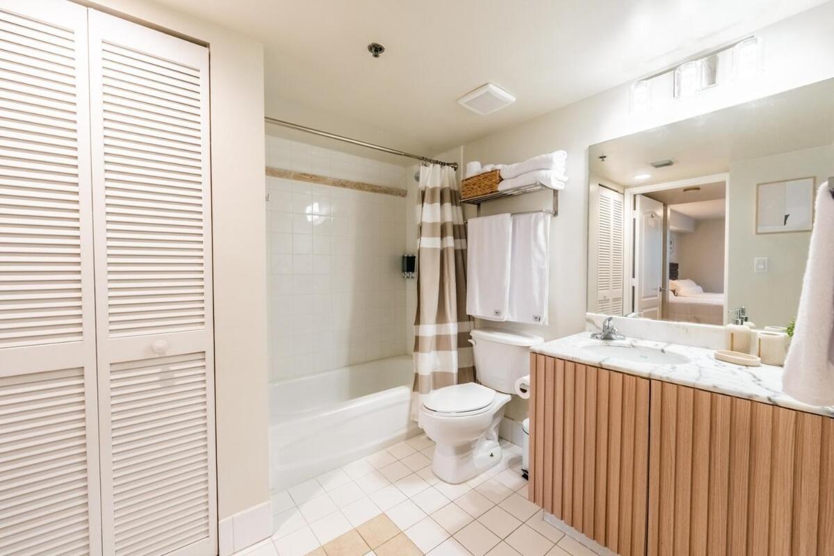 Relax And Stunning View 20th Floor Views Apartment *