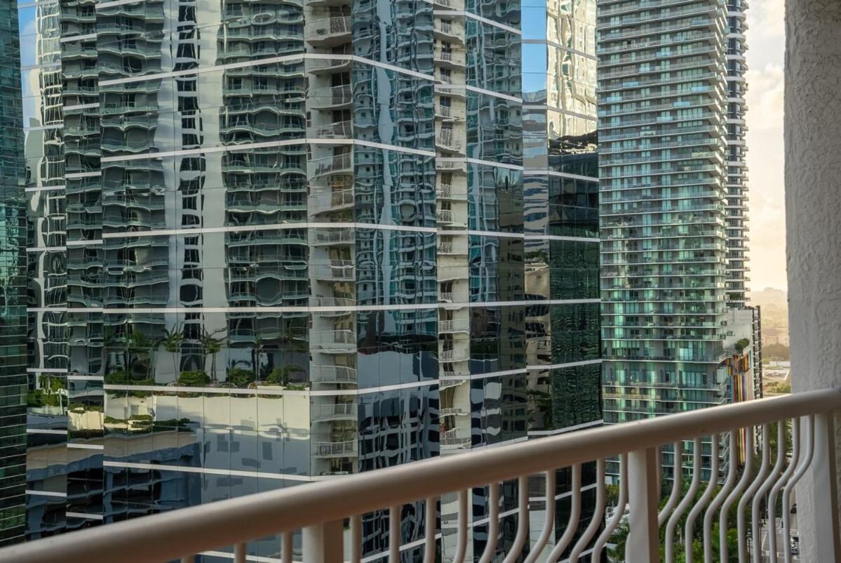 Relax And Stunning View 20th Floor Views Appartement *